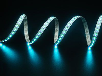 Ruban LED RGBW TN-2110, 15.36W/m, 48-756 lm par mètre